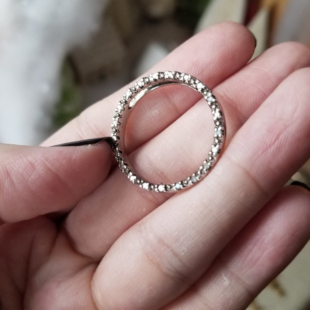 Stirling silver diamond circle pendant
